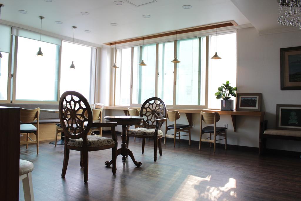בוסאן Bexco Hostel B&B מראה חיצוני תמונה
