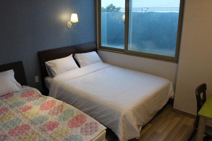 בוסאן Bexco Hostel B&B מראה חיצוני תמונה