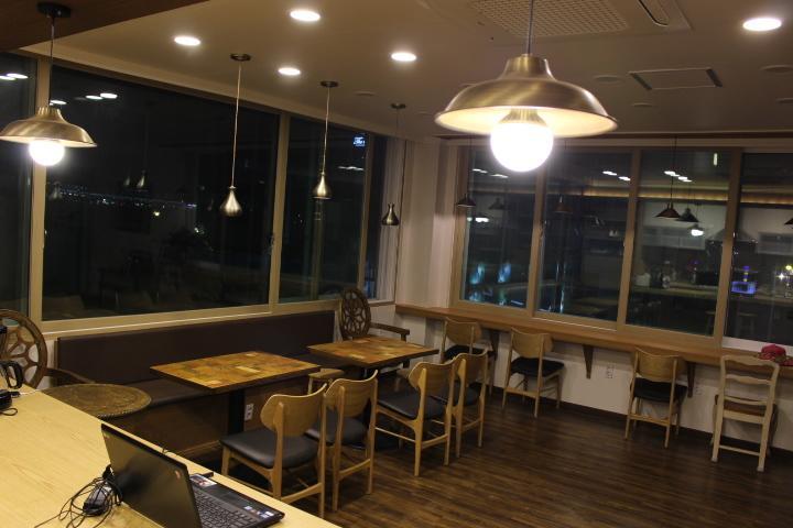 בוסאן Bexco Hostel B&B מראה חיצוני תמונה